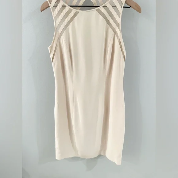 Niteline By Della Roufogali Sheath Dress Cream Size 12 - Picture 3 of 6